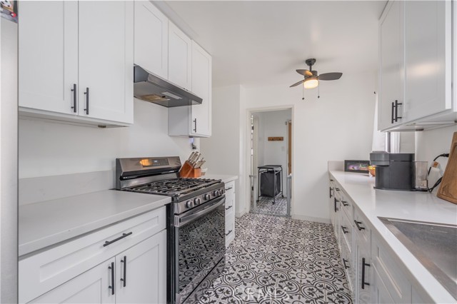 14618 Piuma Avenue, Norwalk CA: https://media.crmls.org/medias/aaaf2f3c-927b-4037-a766-e3feabccd53f.jpg