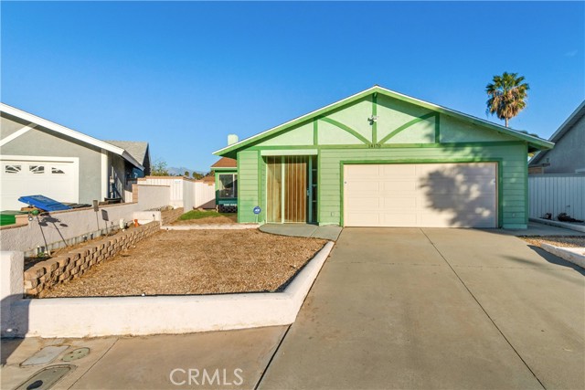 Detail Gallery Image 1 of 25 For 14170 Perham Ct, Moreno Valley,  CA 92553 - 3 Beds | 2 Baths