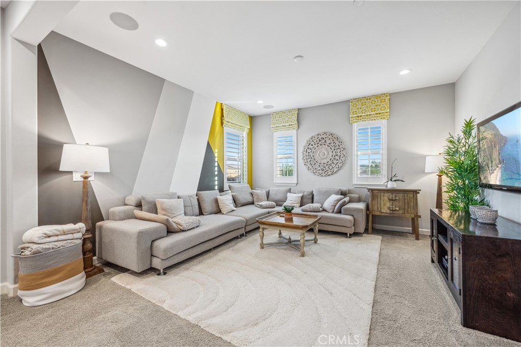 Aaafccd8 29b4 442e 8b8a 45e8d8290515