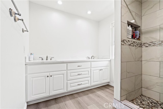 Detail Gallery Image 31 of 46 For 4272 Niland St, Lynwood,  CA 90262 - 4 Beds | 2 Baths