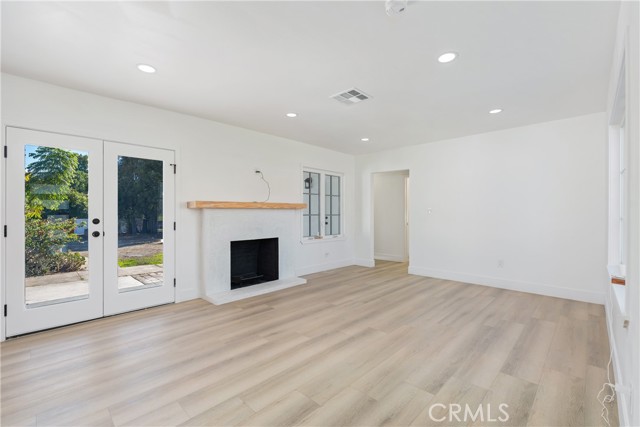 Detail Gallery Image 7 of 28 For 526 E G, Ontario,  CA 91764 - 3 Beds | 1 Baths