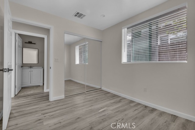 Detail Gallery Image 43 of 51 For 7005 Orion Ave, Van Nuys,  CA 91406 - 5 Beds | 3 Baths
