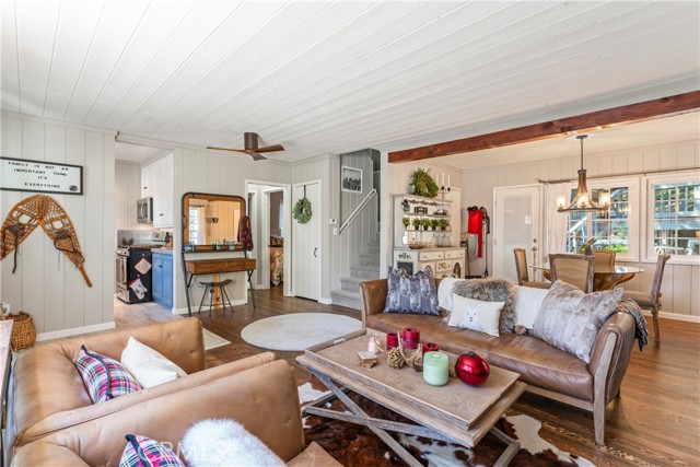 Detail Gallery Image 12 of 36 For 31741 Wagon Wheel Dr, Running Springs,  CA 92382 - 3 Beds | 2 Baths