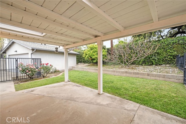 1435 E Dalton Avenue, Glendora CA: https://media.crmls.org/medias/aab230c8-c46d-4a3c-ad40-15d244fed2c0.jpg