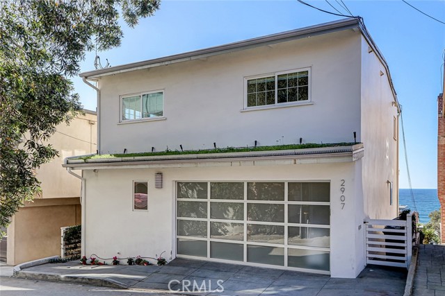 Image 1 of 31 For 2907 Crest Drive