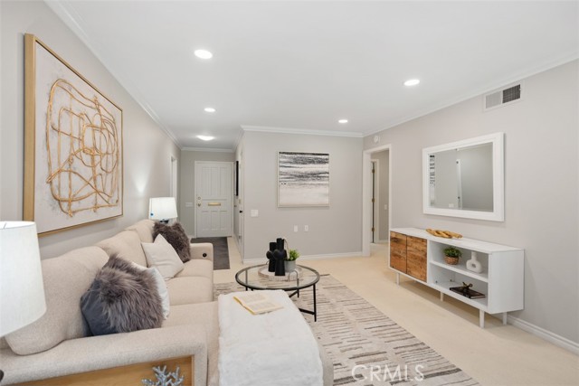 3315 San Amadeo, Laguna Woods CA: https://media.crmls.org/medias/aab393ed-b65a-42bf-b6aa-bc96ad5aec77.jpg