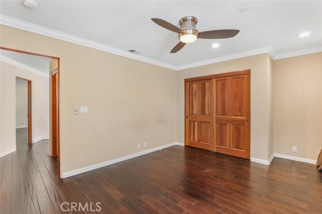 209 Crest Drive, Manhattan Beach CA: https://media.crmls.org/medias/aab47e7c-5842-4fb9-8879-71db62f3c24d.jpg