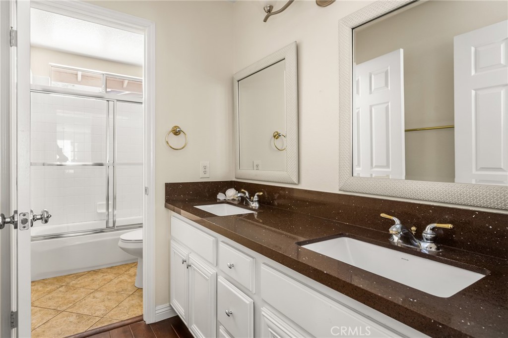 Aab52269 14ff 4984 9f1f 1f90b7ef2331