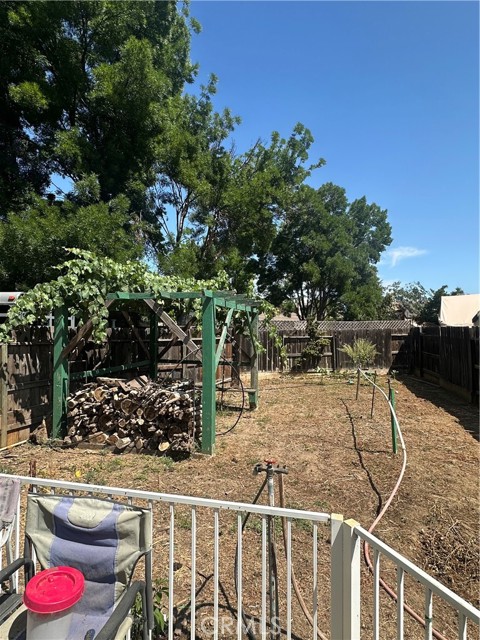 1612 Via Colabria, Gustine CA: https://media.crmls.org/medias/aab62766-5ee6-464b-bd73-cc2c19061a72.jpg