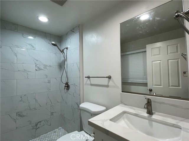 Detail Gallery Image 6 of 7 For 124 N Princeton, Fullerton,  CA 92831 - 3 Beds | 2 Baths
