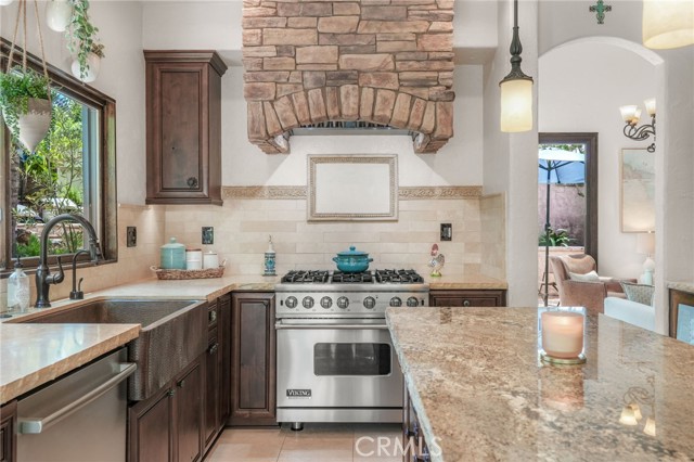 19066 Willow Brook, Lake Forest CA: https://media.crmls.org/medias/aab73035-3e10-4908-81c9-8b67d6f3465b.jpg