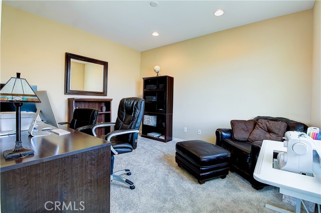 Detail Gallery Image 28 of 60 For 13033 Ridge Route Road, Riverside,  CA 92503 - 5 Beds | 4/1 Baths