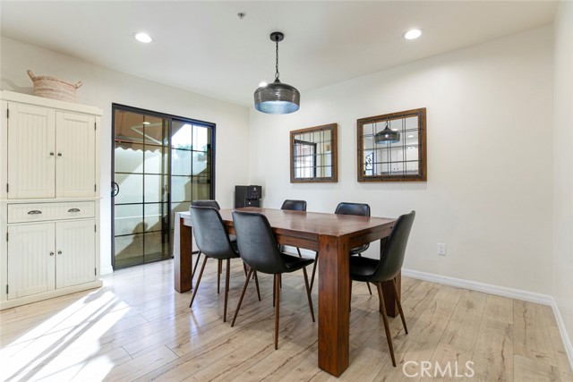 10894 Olinda Street, Sun Valley CA: https://media.crmls.org/medias/aab7a5ac-59f9-42f1-96e1-cadafc2eabe0.jpg