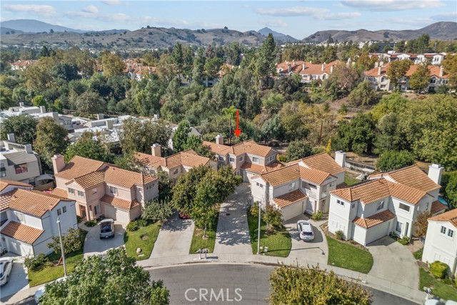 Detail Gallery Image 3 of 40 For 4337 Willow Glen St, Calabasas,  CA 91302 - 3 Beds | 3 Baths