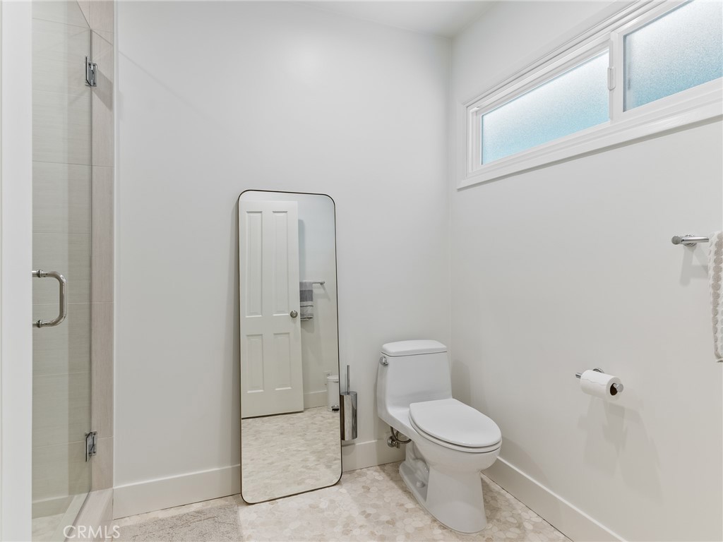 3818 Hollyline AvenueSherman Oaks img 11