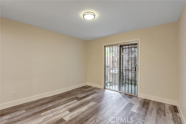 402 E Glendale Drive, Orange CA: https://media.crmls.org/medias/aab9a3fe-371e-4830-a749-37e48d2e8ee7.jpg