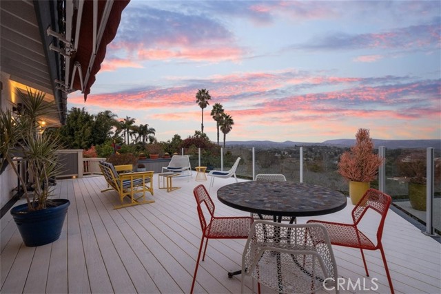 5088 San Jacinto Circle West, Fallbrook CA: https://media.crmls.org/medias/aabaa9dc-14b2-4789-ab91-34b1cac935cd.jpg