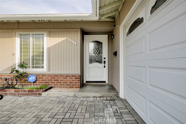 Detail Gallery Image 7 of 43 For 12518 Tibbetts St, Sylmar,  CA 91342 - 3 Beds | 2 Baths