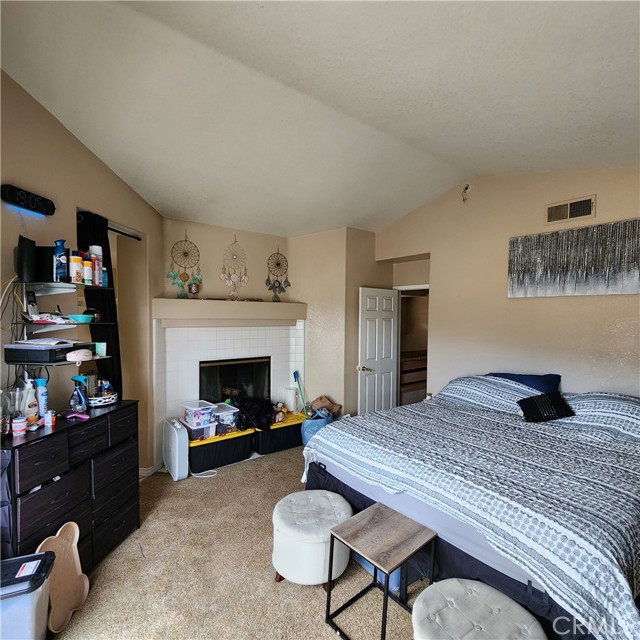 Detail Gallery Image 21 of 27 For 10482 Valley Crest, Moreno Valley,  CA 92557 - 4 Beds | 2/1 Baths