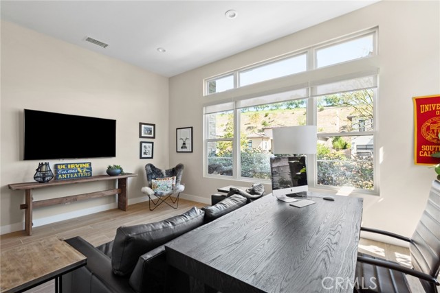 Detail Gallery Image 17 of 40 For 33851 Paseo Eternidad, San Juan Capistrano,  CA 92675 - 5 Beds | 5/1 Baths