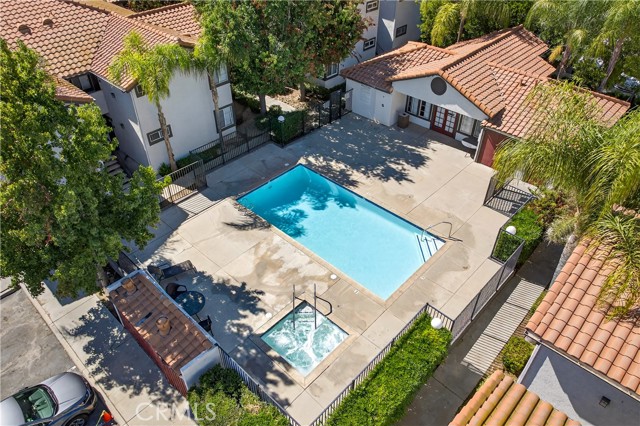 16377 Lakeshore, Lake Elsinore CA: https://media.crmls.org/medias/aabbbd15-38e2-4926-a0da-6c5ad58e1cd1.jpg
