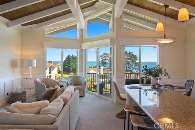 Detail Gallery Image 5 of 41 For 2251 Shell Beach Rd #19,  Pismo Beach,  CA 93449 - 2 Beds | 2 Baths