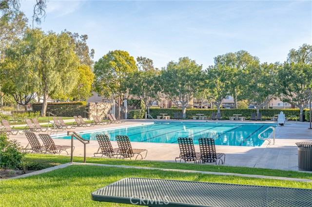 Detail Gallery Image 47 of 55 For 72 Vassar Aisle, Irvine,  CA 92612 - 3 Beds | 3 Baths