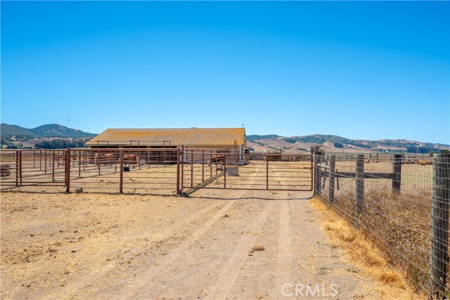 Detail Gallery Image 28 of 39 For 225 O'connor Way, San Luis Obispo,  CA 93405 - 3 Beds | 2/1 Baths