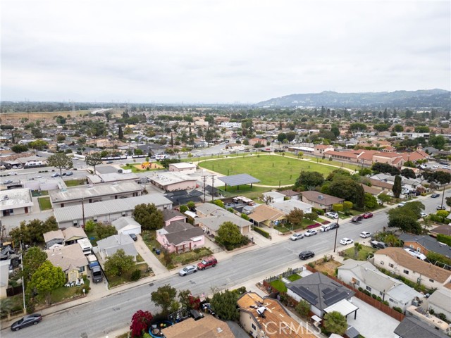 8737 Tilmont Avenue, Pico Rivera CA: https://media.crmls.org/medias/aabe57e0-230f-471a-813a-88dbb9b9217c.jpg