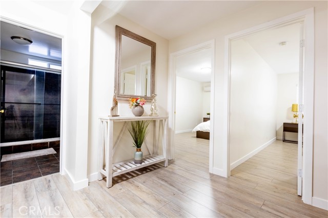 3720 S St Andrews Place, Los Angeles CA: https://media.crmls.org/medias/aabf1b4f-ae5c-43bb-838c-2467319ef59f.jpg