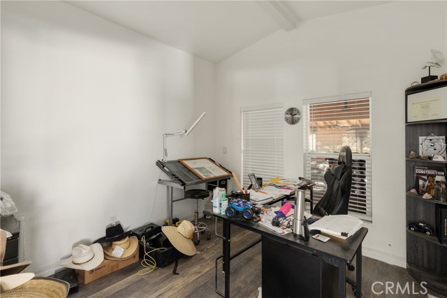 Detail Gallery Image 27 of 44 For 13905 Summit Valley, Hesperia,  CA 92345 - 3 Beds | 2 Baths