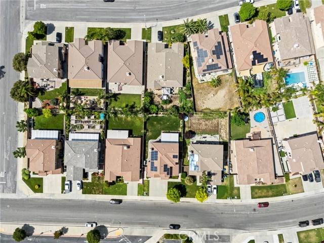 27602 Rockwood Avenue, Moreno Valley CA: https://media.crmls.org/medias/aac0945e-0d3f-411c-a490-5bff248521bf.jpg