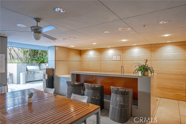 1155 South Grand Avenue, Los Angeles CA: https://media.crmls.org/medias/aac0ce30-8a1d-4a9f-991f-e06ef8a9b931.jpg