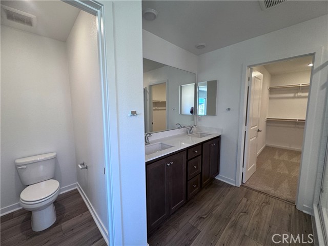 Detail Gallery Image 10 of 18 For 33313 Riverside, Lake Elsinore,  CA 92530 - 4 Beds | 3 Baths