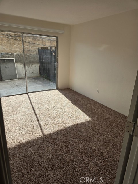 Detail Gallery Image 28 of 39 For 5585 E Pacific Coast #115,  Long Beach,  CA 90804 - 2 Beds | 1 Baths