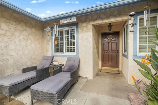 Detail Gallery Image 8 of 54 For 6021 Ivory Cir, Huntington Beach,  CA 92647 - 4 Beds | 2 Baths
