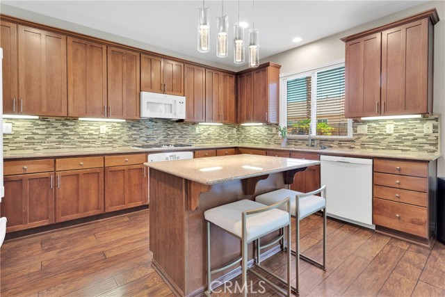 Detail Gallery Image 13 of 49 For 13759 Sahara Ln, Victorville,  CA 92394 - 4 Beds | 2/1 Baths