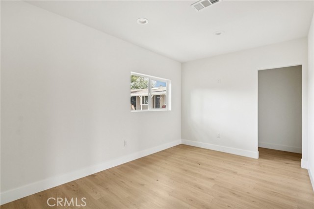 8040 Troost Avenue, North Hollywood CA: https://media.crmls.org/medias/aac2f181-0e09-43c8-9362-5f6dabb190ba.jpg
