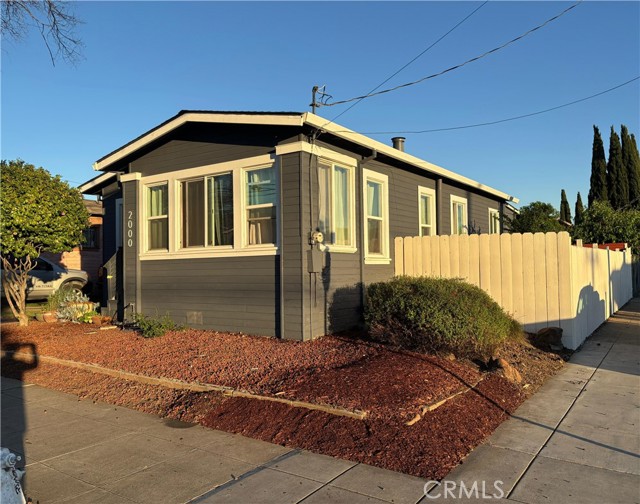 Front Image Thumbnail for CRPW26070422