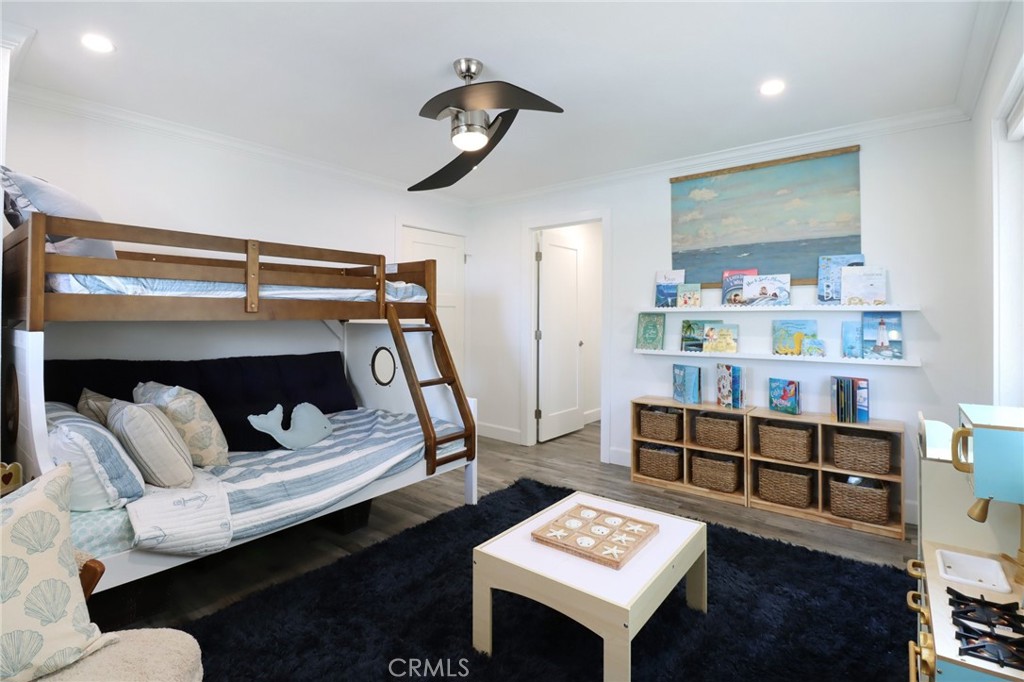 MLS #OC25192516 image #24