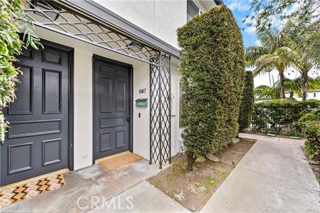 1067 Dover Dr, Newport Beach, CA 92660