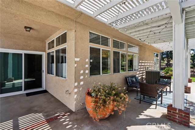 Detail Gallery Image 48 of 67 For 420 Somerset Cir, Corona,  CA 92879 - 5 Beds | 3 Baths