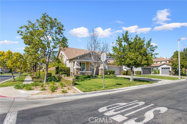 Detail Gallery Image 3 of 35 For 11327 Streamhurst, Riverside,  CA 92505 - 3 Beds | 2 Baths