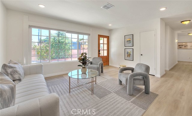 5221 Farago Avenue, Temple City CA: https://media.crmls.org/medias/aac89871-1909-4941-95b5-3a23f76749ac.jpg