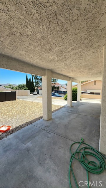 22547 Cascade, Canyon Lake CA: https://media.crmls.org/medias/aac8b974-84f7-4d38-aab4-a8c59b774a5e.jpg