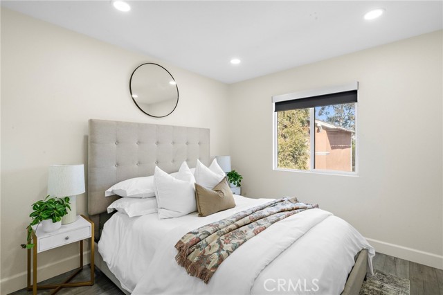 Detail Gallery Image 16 of 32 For 2852 N Santa Fe Pl, Orange,  CA 92865 - 3 Beds | 2/1 Baths