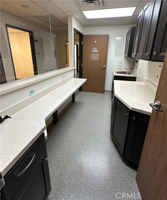 Image 6 of 24 For 2005 Garey Avenue