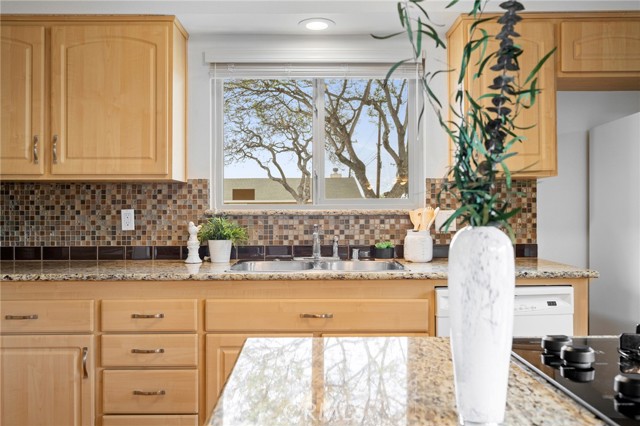 Detail Gallery Image 21 of 46 For 734 E Elsmere Dr, Carson,  CA 90746 - 3 Beds | 2 Baths