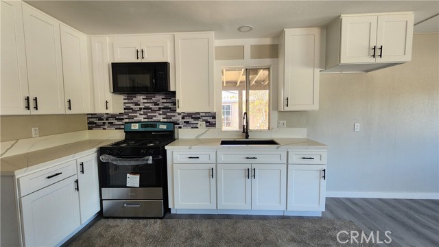 Detail Gallery Image 3 of 15 For 49325 Blanche Ave, Cabazon,  CA 92230 - 3 Beds | 2 Baths