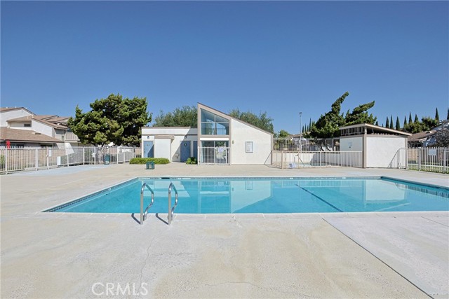 Detail Gallery Image 35 of 36 For 5106 W 1st, Santa Ana,  CA 92703 - 3 Beds | 2/1 Baths